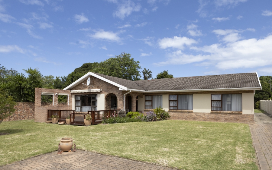 3 Bedroom Property for Sale in West Bank Eastern Cape